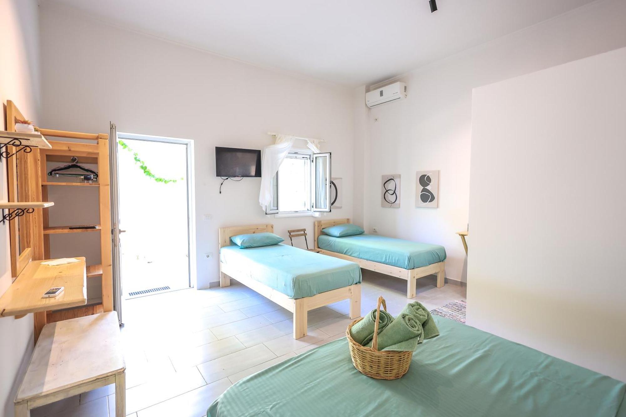 Casablanca Rooms Dhërmi Buitenkant foto