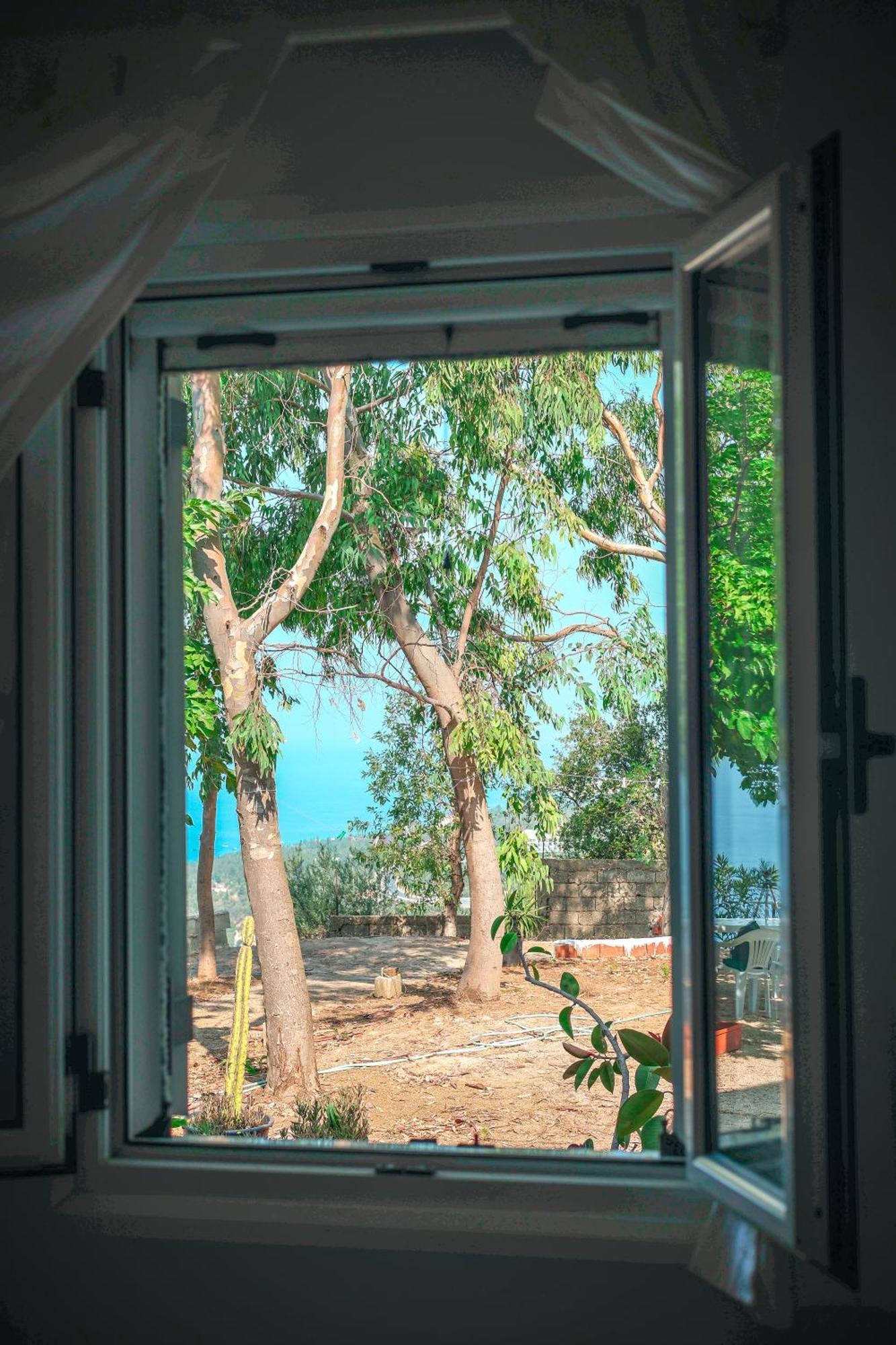 Casablanca Rooms Dhërmi Buitenkant foto