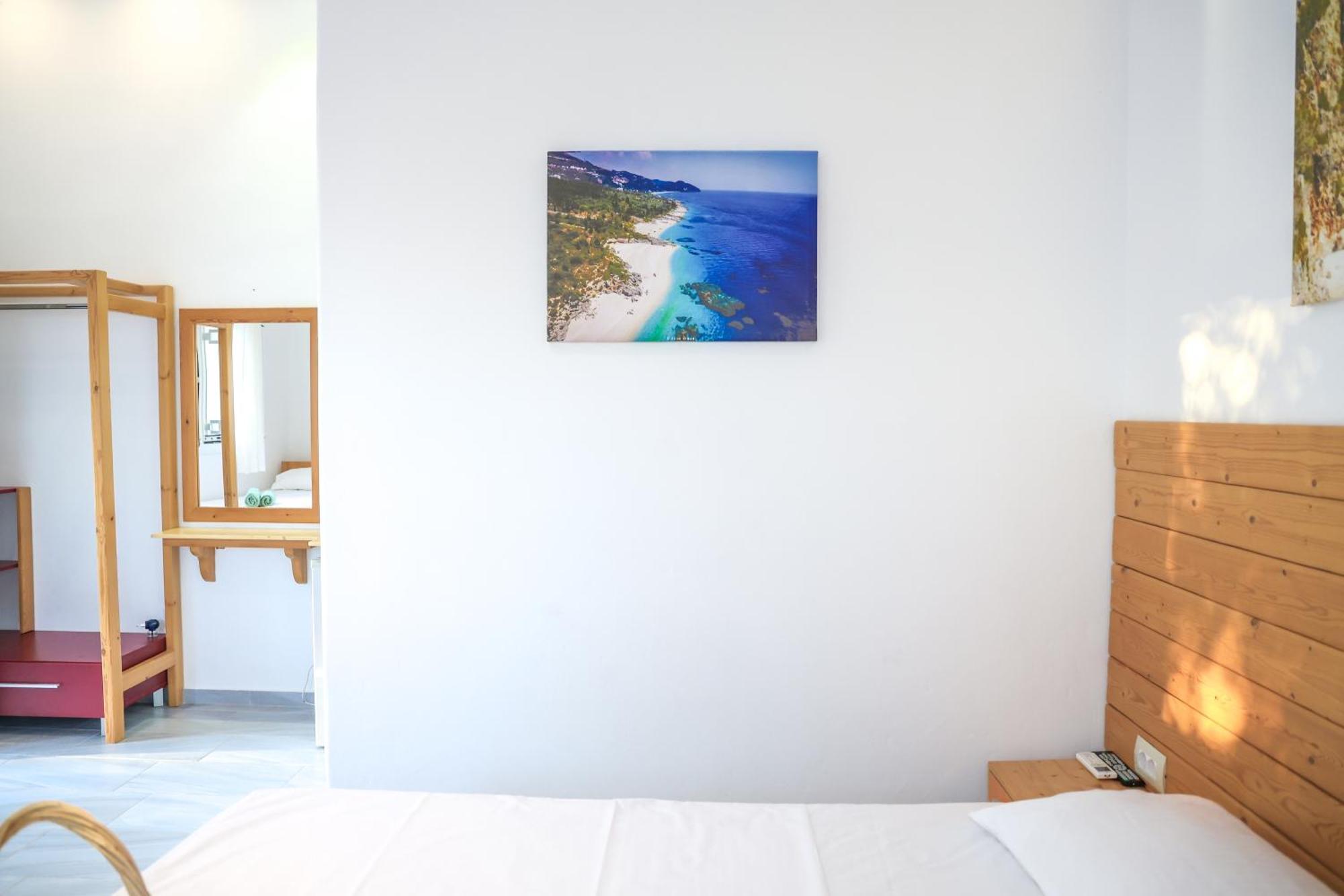 Casablanca Rooms Dhërmi Buitenkant foto